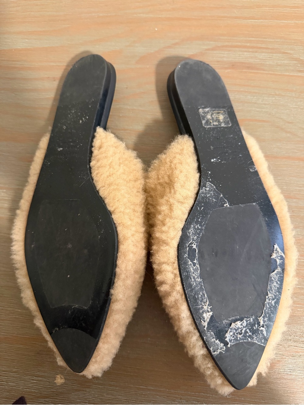Jenni Kayne Tan Shearling Slip-On Mules size 39 - Picture 4 of 7